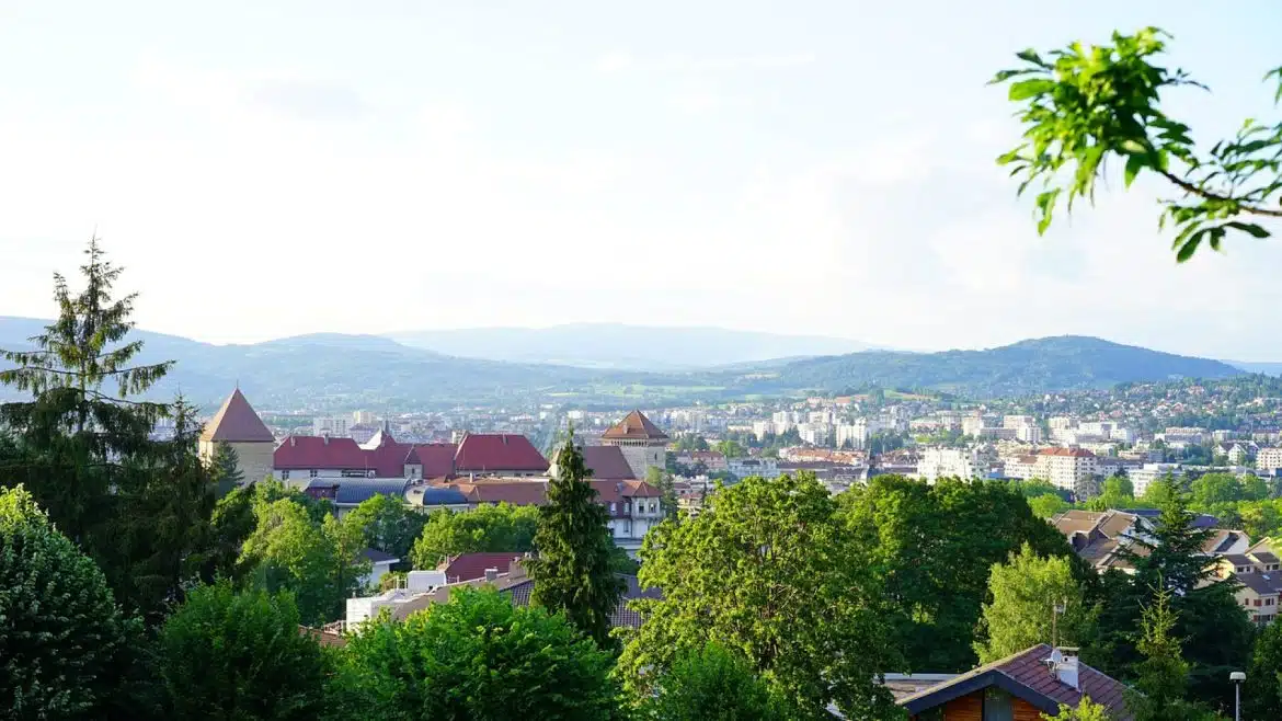 L'importance de faire estimer votre maison sur Annecy, avant de la mettre ne vente