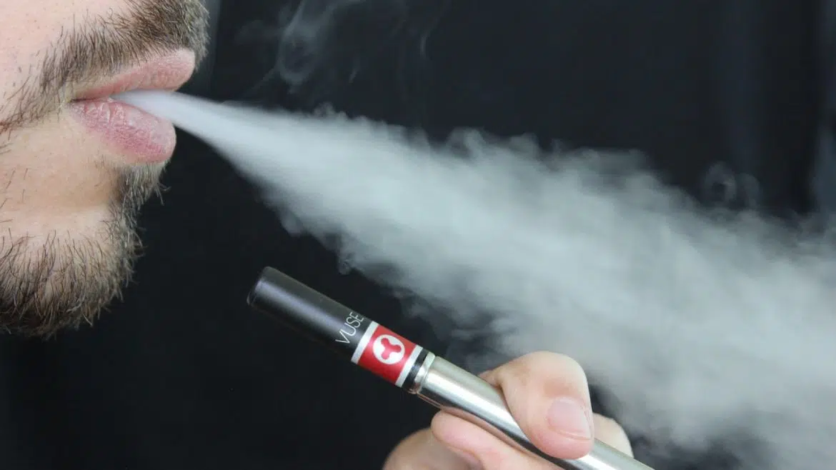 Pourquoi opter pour la cigarette électronique ?